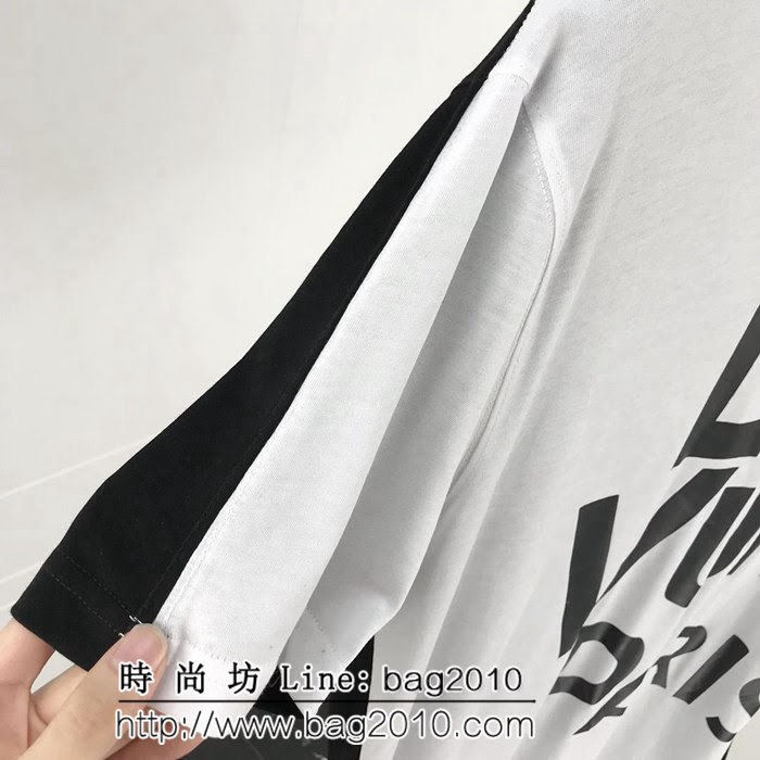 LV路易威登 19ss國外官網限量款 前後拼色設計 左側大字母印花 潮爆款純棉短袖 最高版本男女同款 ydi2552